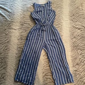 Abercrombie Kids Cropped Jumpsuit in Blue